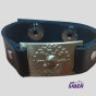 Bracelete 100% Couro Placa Metal Brasão MC